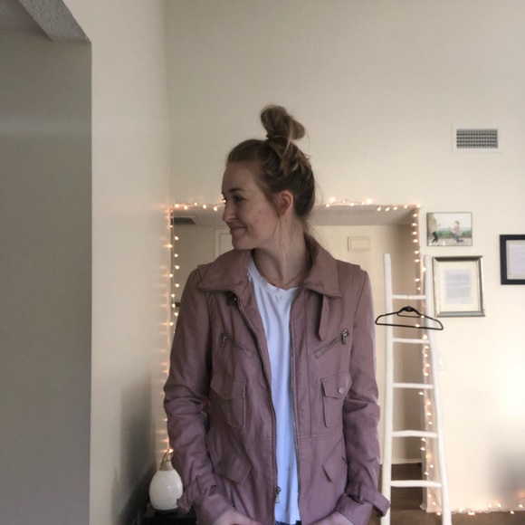 Blush Kenneth Cole faux leather jacket. Size Med - Picture 5 of 6